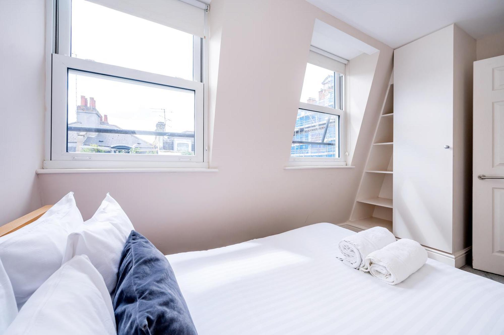 Paddington Modern Apartments 런던 외부 사진