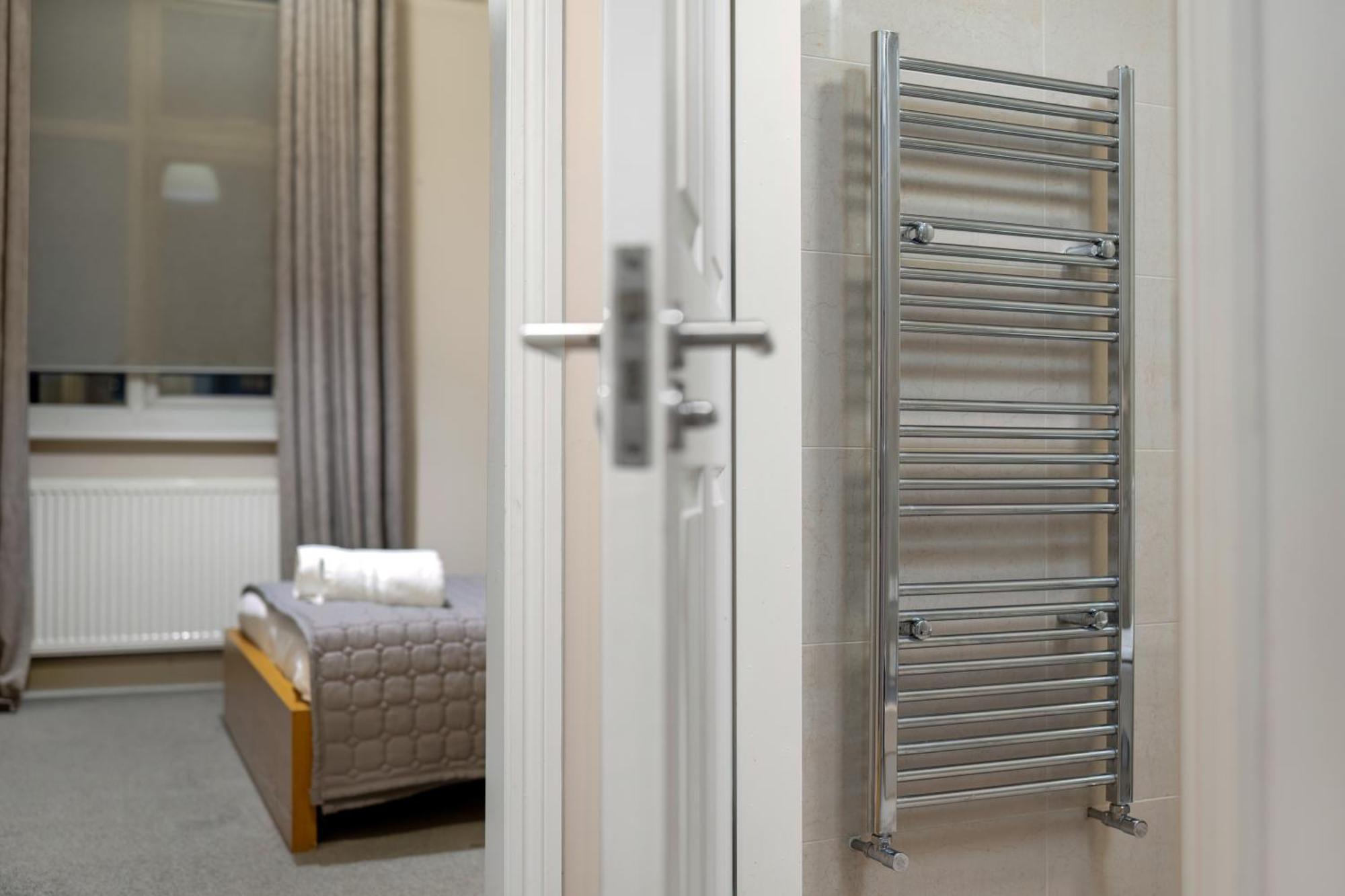 Paddington Modern Apartments 런던 외부 사진
