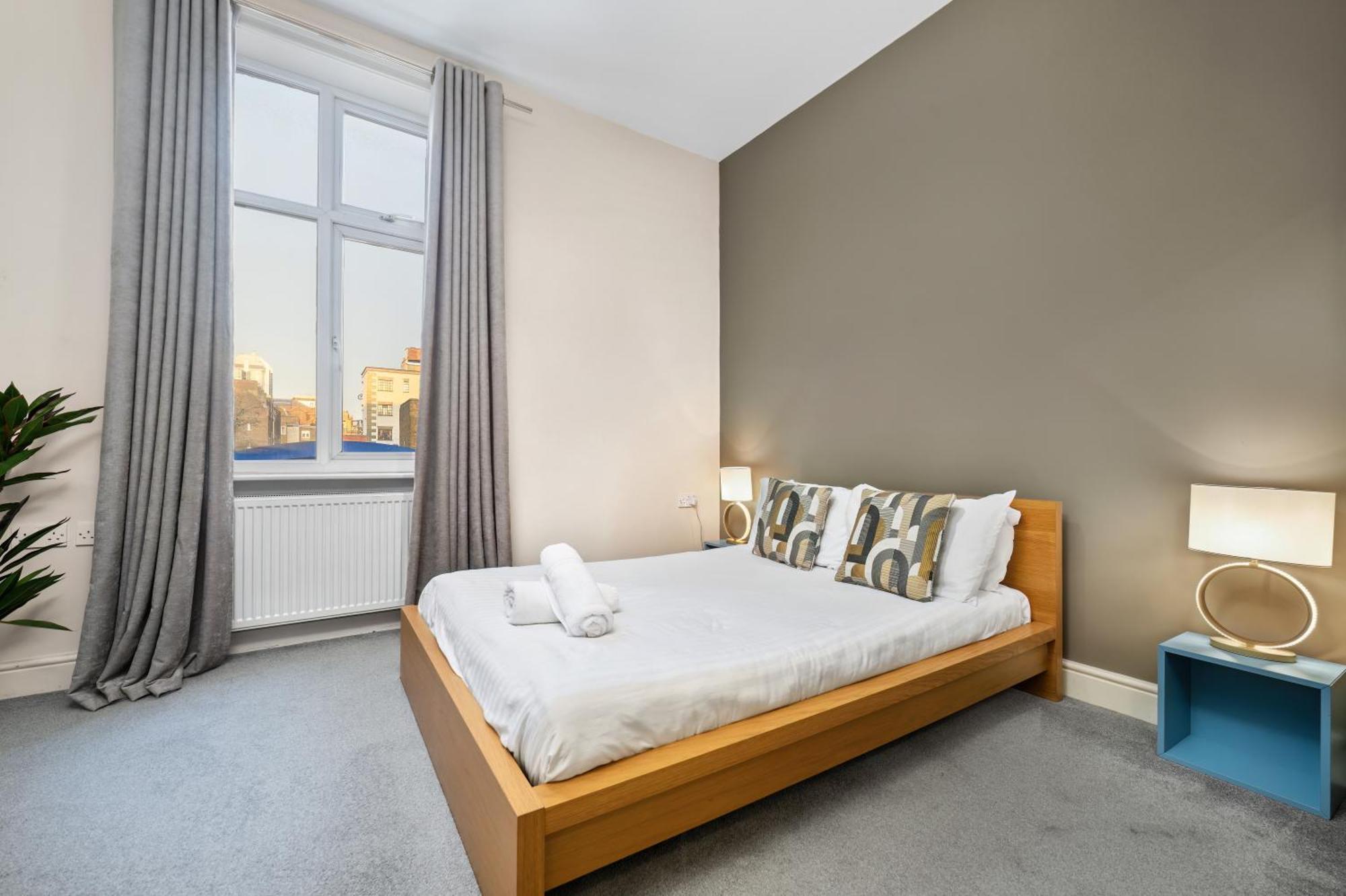 Paddington Modern Apartments 런던 외부 사진