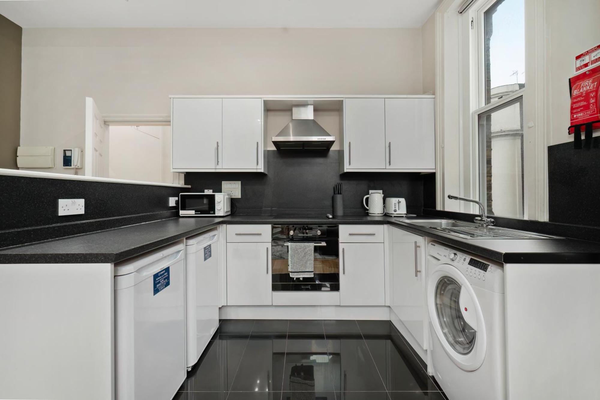 Paddington Modern Apartments 런던 외부 사진